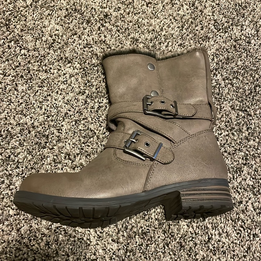 Mossimo Supply Co. Boots